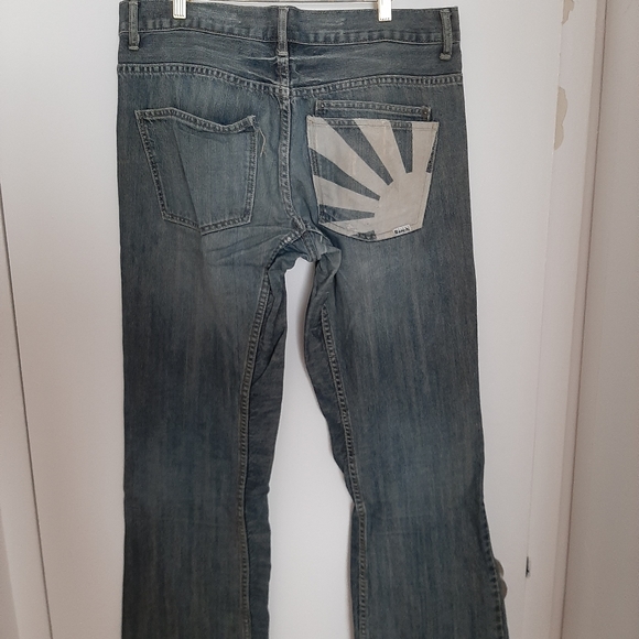 Bench  vintage distressed bootcut jeans 36 long - Picture 4 of 14